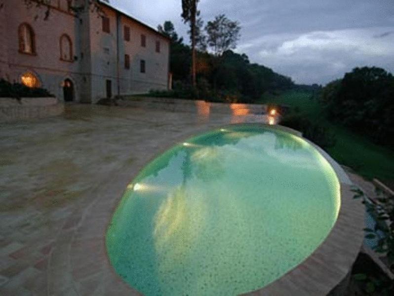 Hotel Castello Montegiove Fano Esterno foto