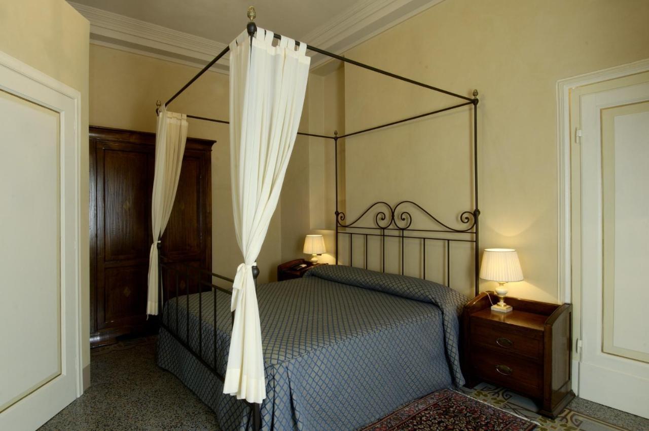 Hotel Castello Montegiove Fano Esterno foto
